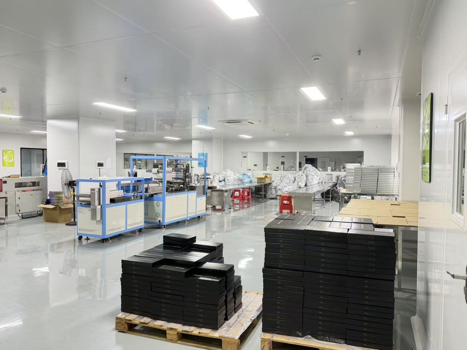 Assembly and packing workshop